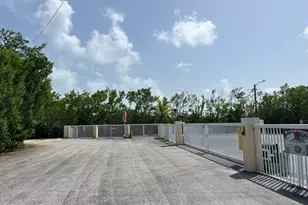 335 Bayview Ave, Key Largo, FL 33037 - Photo 53