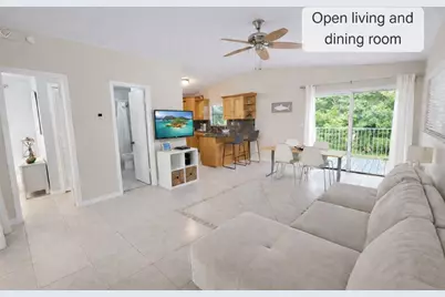 335 Bay View Avenue, Key Largo, FL 33037 - Photo 3