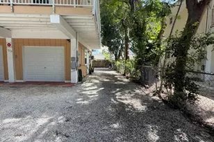 335 Bayview Ave, Key Largo, FL 33037 - Photo 27