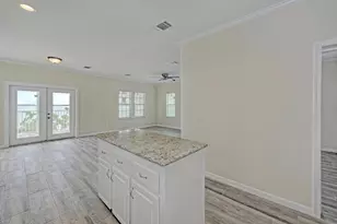 21 E Circle Dr, Saddlebunch, FL 33040 - Photo 17