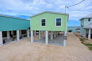21 E Circle Dr, Saddlebunch, FL 33040 - Photo 27