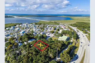 811 Largo Road, Key Largo, FL 33037 - Photo 1