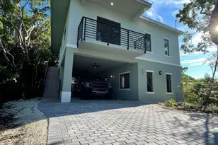 901 Estall St, Key Largo, FL 33037 - Photo 1