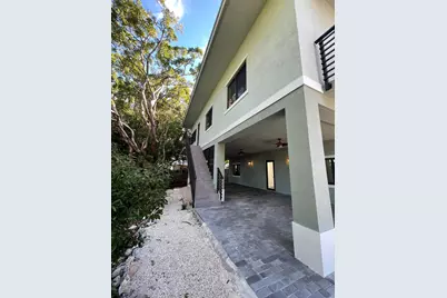 901 Estall Street, Key Largo, FL 33037 - Photo 3