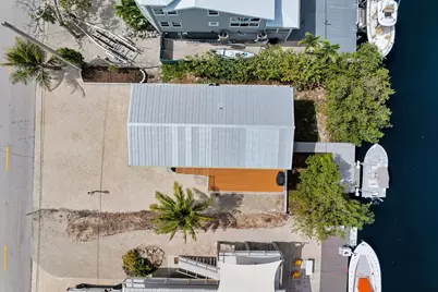 437 Pirates Road, Little Torch Key, FL 33042 - Photo 31