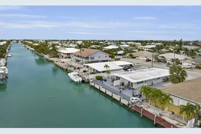 281 & 291 10th Street, Key Colony, FL 33051 - Photo 11