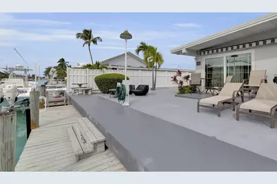 281 & 291 10th Street, Key Colony, FL 33051 - Photo 7