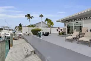 281 & 291 10th St, Key Colony, FL 33051 - Photo 7