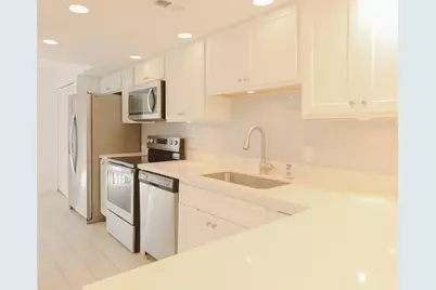 87200 Overseas Highway #O4, Plantation Key, FL 33036 - Photo 3