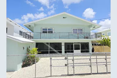 156 Ocean Shores Drive, Key Largo, FL 33037 - Photo 1