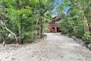 51 N Bay Harbor Dr, Key Largo, FL 33037 - Photo 7