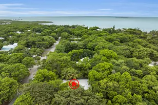 51 N Bay Harbor Dr, Key Largo, FL 33037 - Photo 27