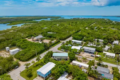 28110 Dorothy Avenue, Little Torch Key, FL 33042 - Photo 31