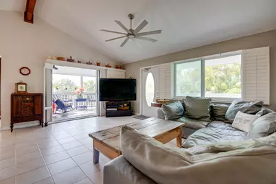 27426 Martinique Lane, Ramrod Key, FL 33042 - Photo 9