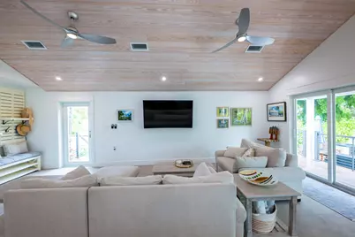 2101 Harris Avenue, Key West, FL 33040 - Photo 15
