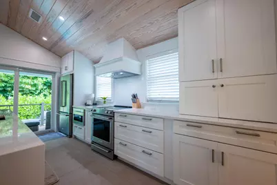 2101 Harris Avenue, Key West, FL 33040 - Photo 7