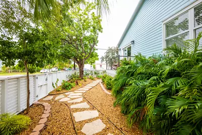 2101 Harris Avenue, Key West, FL 33040 - Photo 33