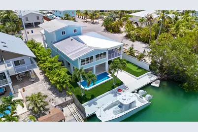 848 E Caribbean Drive, Summerland Key, FL 33042 - Photo 3