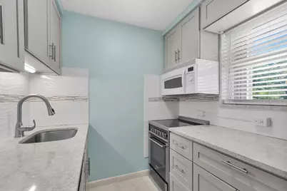 5301 Ocean Terrace #APT 2, Marathon, FL 33050 - Photo 11
