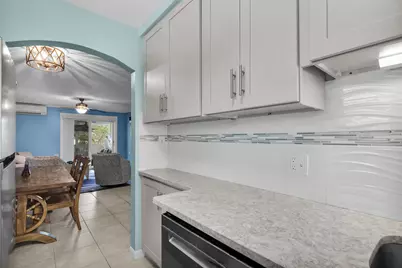 5301 Ocean Terrace #APT 2, Marathon, FL 33050 - Photo 13