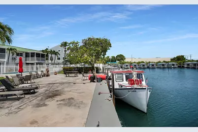 5301 Ocean Terrace #APT 2, Marathon, FL 33050 - Photo 45