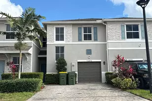 1685 SE 8th Ave, Homestead, FL 33034 - Photo 1