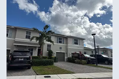 1685 SE 8th Avenue, Homestead, FL 33034 - Photo 3