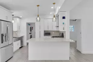 9 Transylvania Ave, Key Largo, FL 33037 - Photo 13