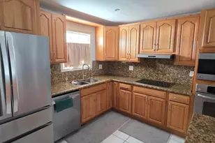 8 Emerald Dr, Big Coppitt, FL 33040 - Photo 11