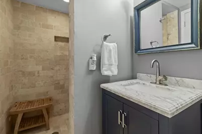 87200 Overseas Highway #APT A 7, Plantation Key, FL 33036 - Photo 17