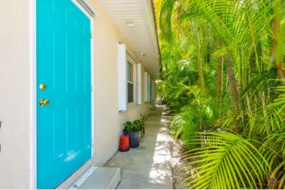 180 8th Street, Key Colony, FL 33051 - Photo 9