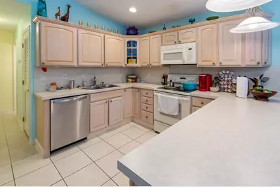 180 8th Street, Key Colony, FL 33051 - Photo 11