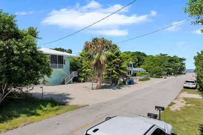 54 Tarpon Avenue, Key Largo, FL 33037 - Photo 27