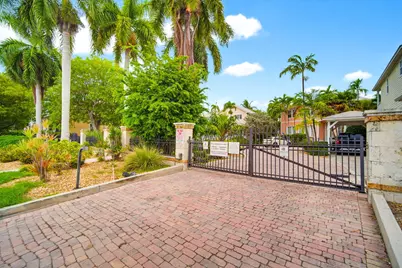 42 Coral Way, Stock Island, FL 33040 - Photo 37