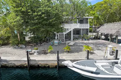 127 & 121 Monroe Drive #1-3, Plantation Key, FL 33070 - Photo 3