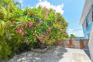 706 E Caribbean Dr, Summerland Key, FL 33042 - Photo 25