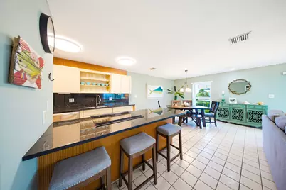 12690 Overseas Highway #APT 310, Marathon, FL 33050 - Photo 17