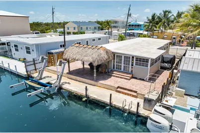 224 W 1st Court, Key Largo, FL 33037 - Photo 1