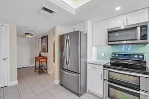 1001 W Ocean Dr, Key Colony, FL 33051 - Photo 23