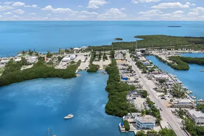 13759 Overseas Highway, Marathon, FL 33050 - Photo 3