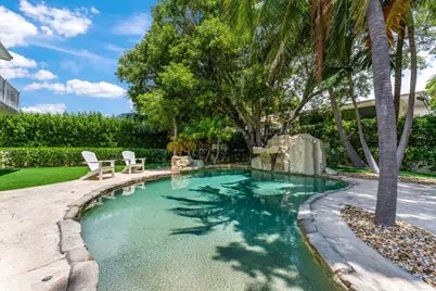 235 W Seaview Circle, Duck Key, FL 33050 - Photo 13