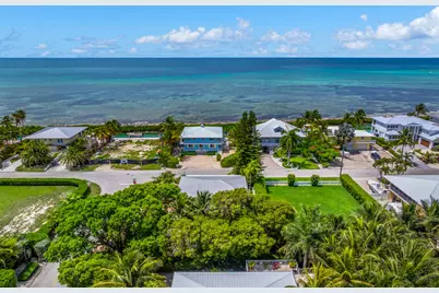 235 W Seaview Circle, Duck Key, FL 33050 - Photo 21