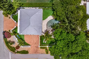 235 W Seaview Cir, Duck Key, FL 33050 - Photo 17