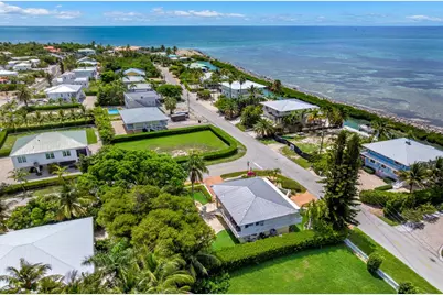 235 W Seaview Circle, Duck Key, FL 33050 - Photo 3
