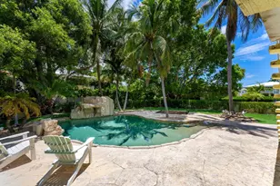 235 W Seaview Cir, Duck Key, FL 33050 - Photo 25
