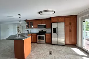 100 Sunset Ln, Key Largo, FL 33037 - Photo 9