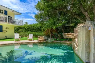 235 W Seaview Cir, Duck Key, FL 33050 - Photo 53