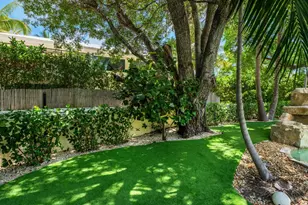 235 W Seaview Cir, Duck Key, FL 33050 - Photo 11