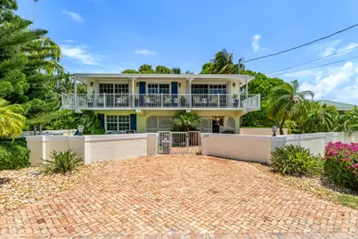 235 W Seaview Circle, Duck Key, FL 33050 - Photo 47
