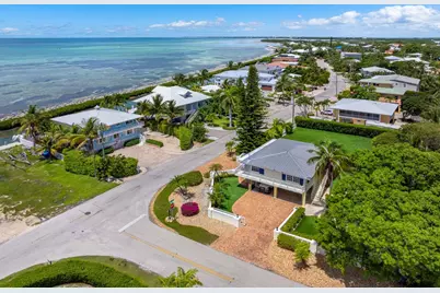 235 W Seaview Circle, Duck Key, FL 33050 - Photo 1